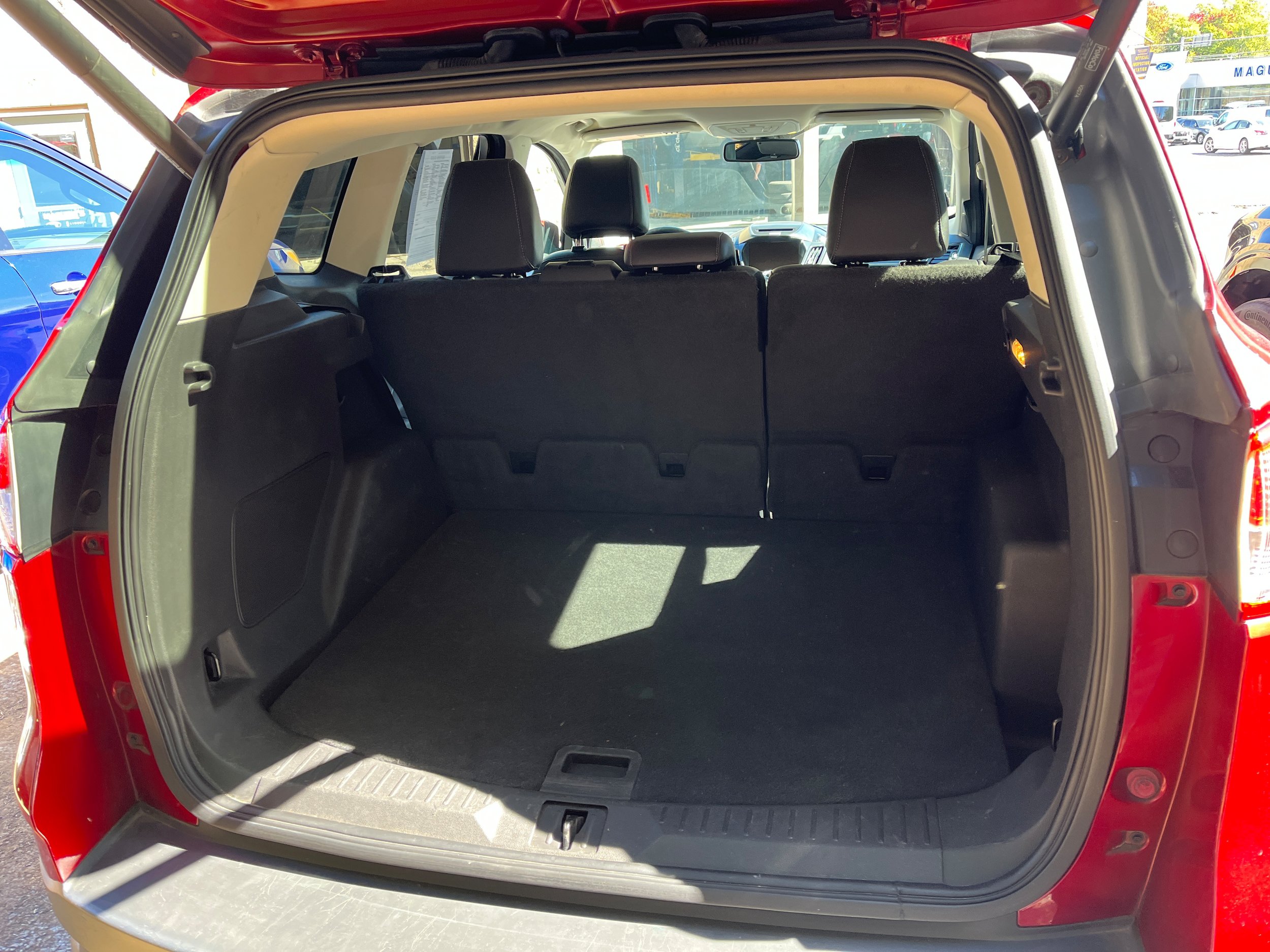 Used 2016 Ford Escape Titanium w/ Equipment Group 301A AWD/4WD image 6