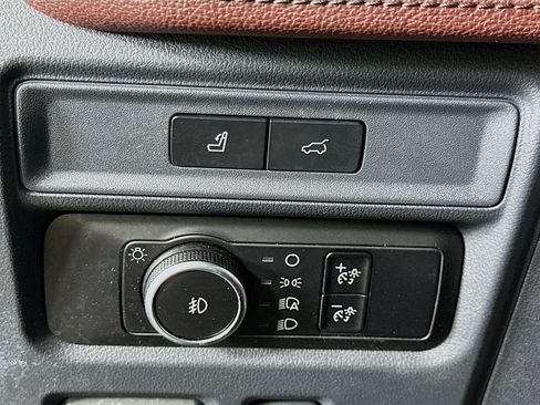 Used 2024 Ford Expedition Max Limited image 17