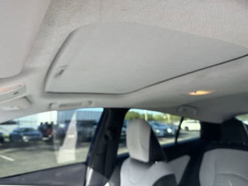 Used 2017 Toyota Prius Four w/ Advanced Technology Package FWD image 16