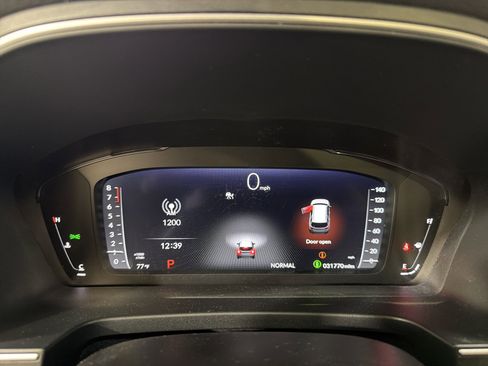 Used 2023 Honda Pilot Elite image 18