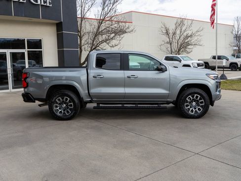 Used 2024 Chevrolet Colorado Z71 image 8