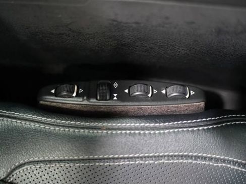 Used 2010 Mercedes-Benz E 350 Coupe image 13