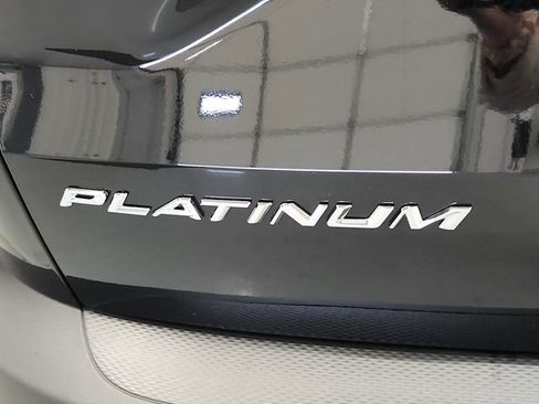 Used 2025 Ford Escape Platinum image 37