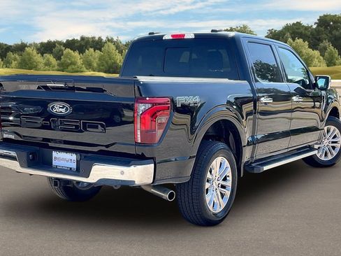 Used 2024 Ford F150 Lariat w/ FX4 Off-Road Package AWD/4WD image 11