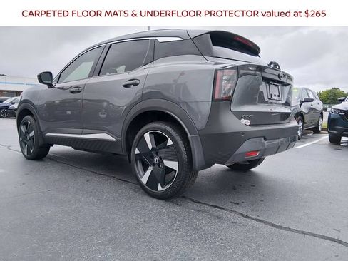 Certified 2025 Nissan Kicks SR FWD image 6