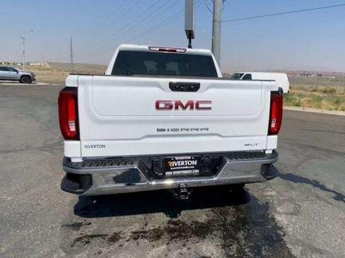 Certified 2025 GMC Sierra 1500 SLT AWD/4WD image 7