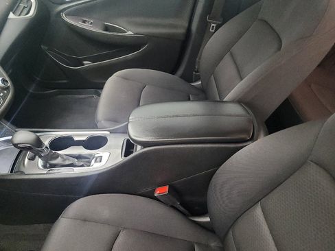 Used 2023 Chevrolet Malibu LT image 17