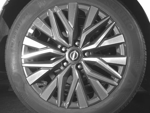 Used 2025 Nissan Altima 2.5 SV image 15