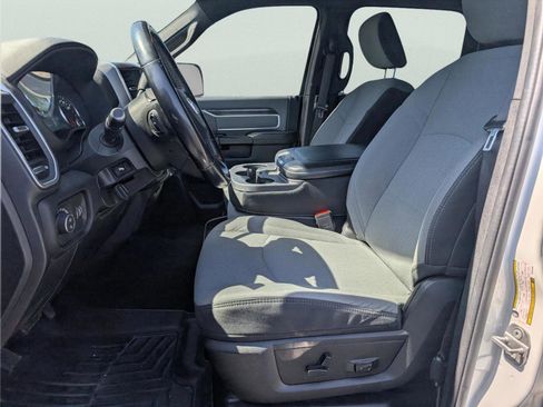 Used 2021 RAM 2500 Big Horn w/ Level 1 Equipment Group image 11