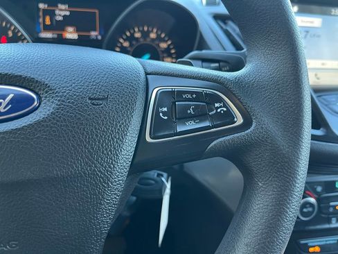 Used 2017 Ford Escape SE w/ Equipment Group 201A image 30