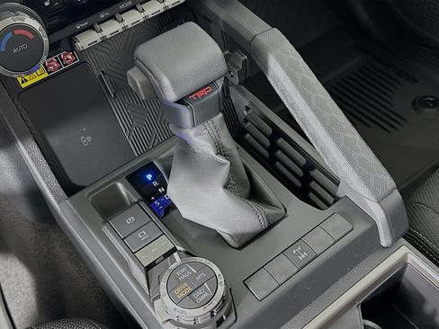 New 2026 Toyota 4Runner TRD Off-Road image 17