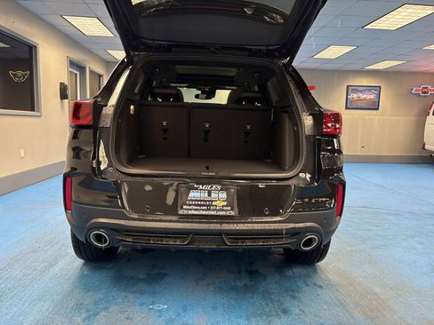 New 2026 Chevrolet TrailBlazer RS w/ Convenience Package AWD/4WD image 8