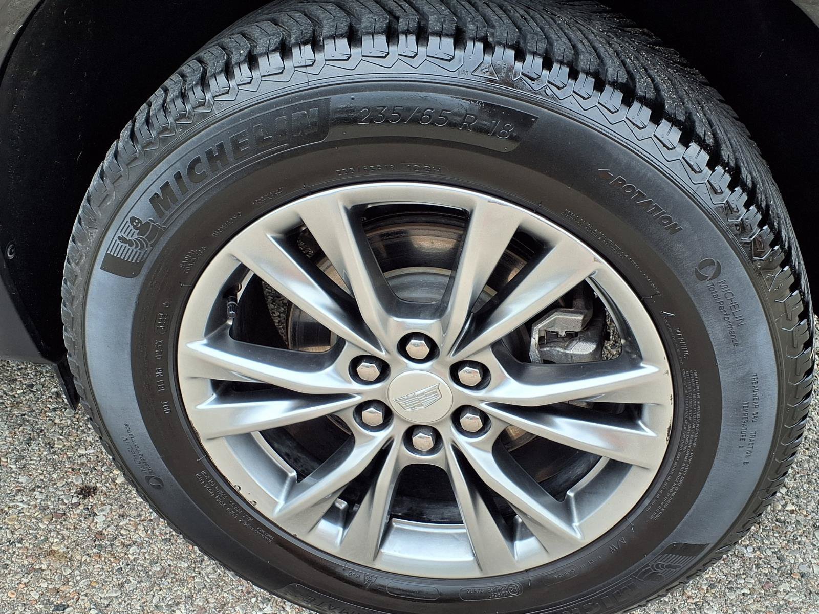 Used 2021 Cadillac XT5 Premium Luxury w/ LPO, Floor Liner Package AWD/4WD image 8