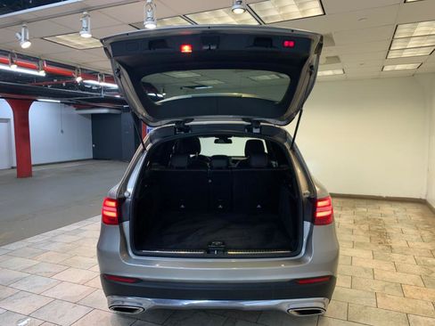 Used 2019 Mercedes-Benz GLC 300 4MATIC image 39