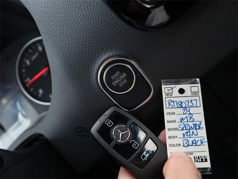 Used 2024 Mercedes-Benz Sprinter 144 Cargo image 9