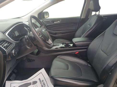 Used 2018 Ford Edge Titanium w/ Equipment Group 302A image 10