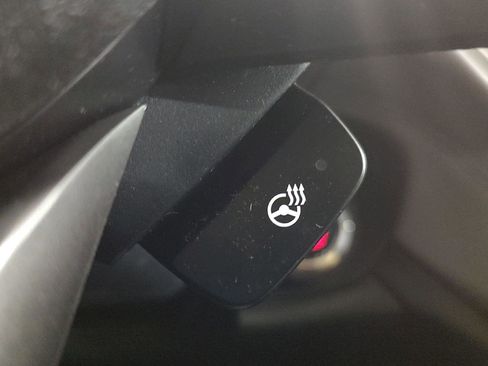 Used 2024 Subaru Outback Limited XT image 16