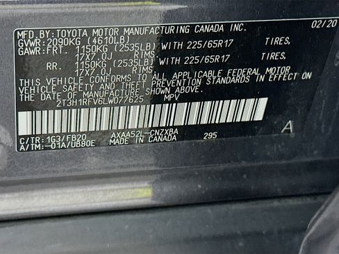 Used 2020 Toyota RAV4 LE FWD image 12