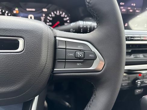 New 2026 Jeep Compass Latitude image 31