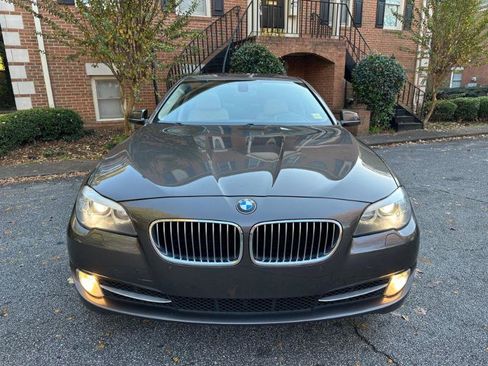 Used 2011 BMW 535i Sedan image 4