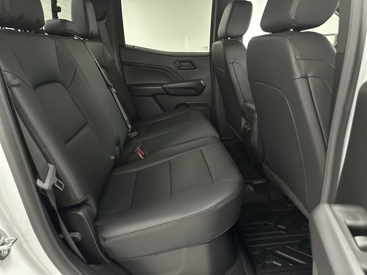 New 2026 Chevrolet Colorado Trail Boss AWD/4WD image 21