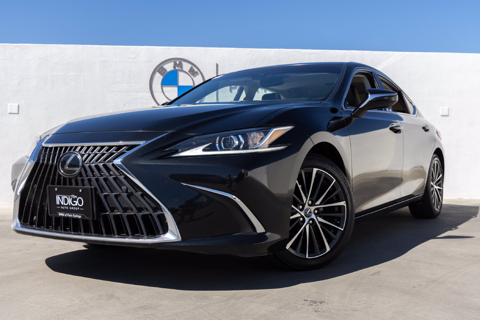 Used 2024 Lexus ES 350 w/ Premium Package FWD image 8