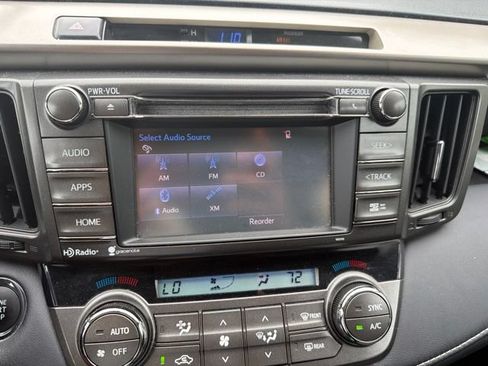 Used 2014 Toyota RAV4 Limited AWD/4WD image 11