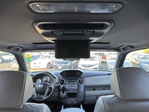 Used 2015 Honda Pilot Touring image 24