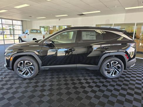 New 2026 Hyundai Tucson Limited AWD/4WD image 6