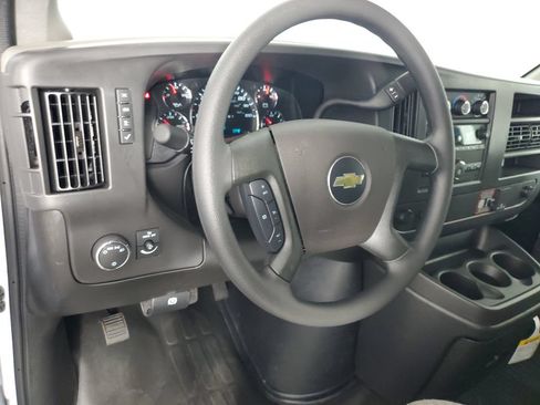 New 2026 Chevrolet Express 2500 w/ Driver Convenience Package RWD image 19