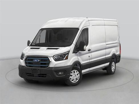 Used 2023 Ford E-Transit Medium Roof image 1