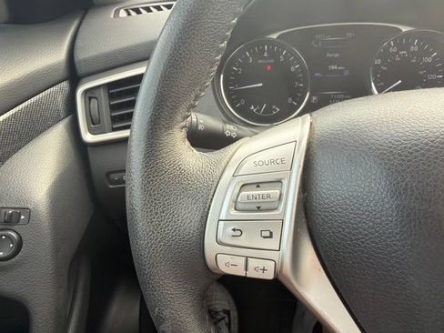 Used 2016 Nissan Rogue SL w/ SL Premium Package AWD/4WD image 11