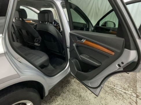 Used 2021 Audi Q5 2.0T Premium w/ Convenience Package AWD/4WD image 21