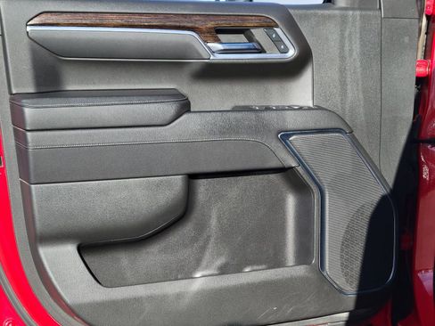 Used 2023 GMC Sierra 1500 Elevation image 7