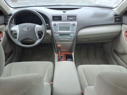 Used 2009 Toyota Camry XLE FWD image 11