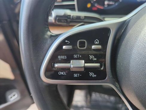 Used 2021 Mercedes-Benz GLE 350 image 12