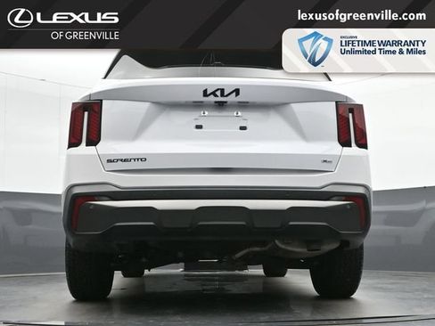 Used 2025 Kia Sorento SX Prestige w/ Sage Leather Package AWD/4WD image 13