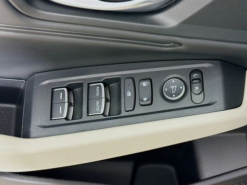 Certified 2025 Honda Accord SE image 19