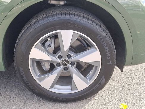 Certified 2025 Audi Q5 2.0T Premium Plus w/ Premium Plus Package image 27