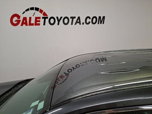 Used 2023 Toyota RAV4 LE AWD/4WD image 8