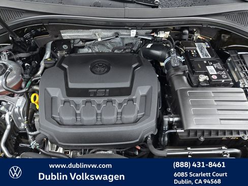 Used 2023 Volkswagen Tiguan SE image 26