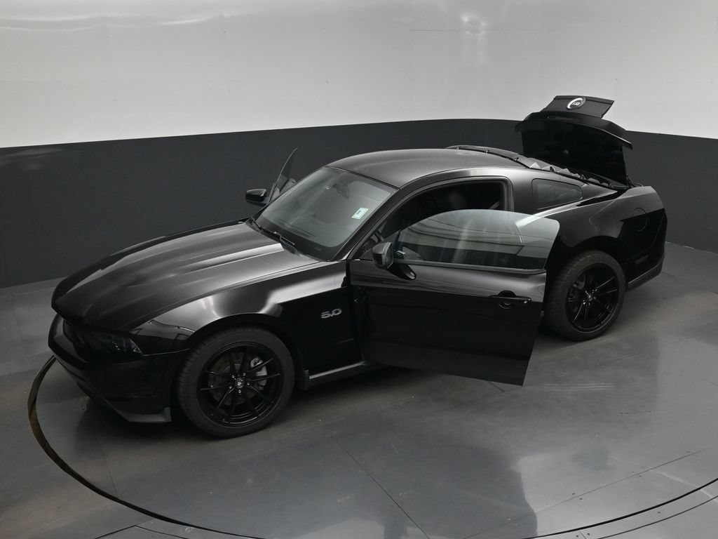 Used 2012 Ford Mustang GT Premium RWD image 20