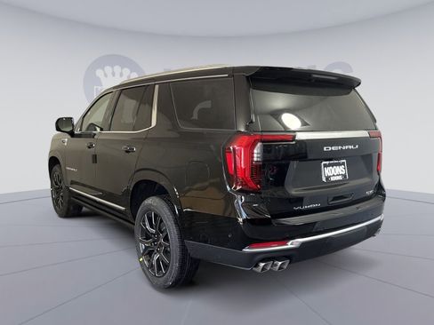 New 2026 GMC Yukon Denali w/ Sun & Power Step Package image 4