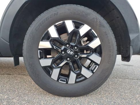 Used 2025 Hyundai Santa Cruz SEL image 10