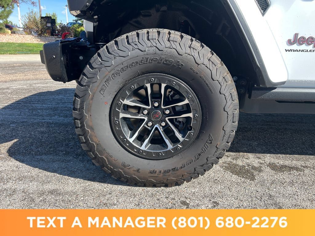 New 2026 Jeep Wrangler Unlimited Rubicon AWD/4WD image 25