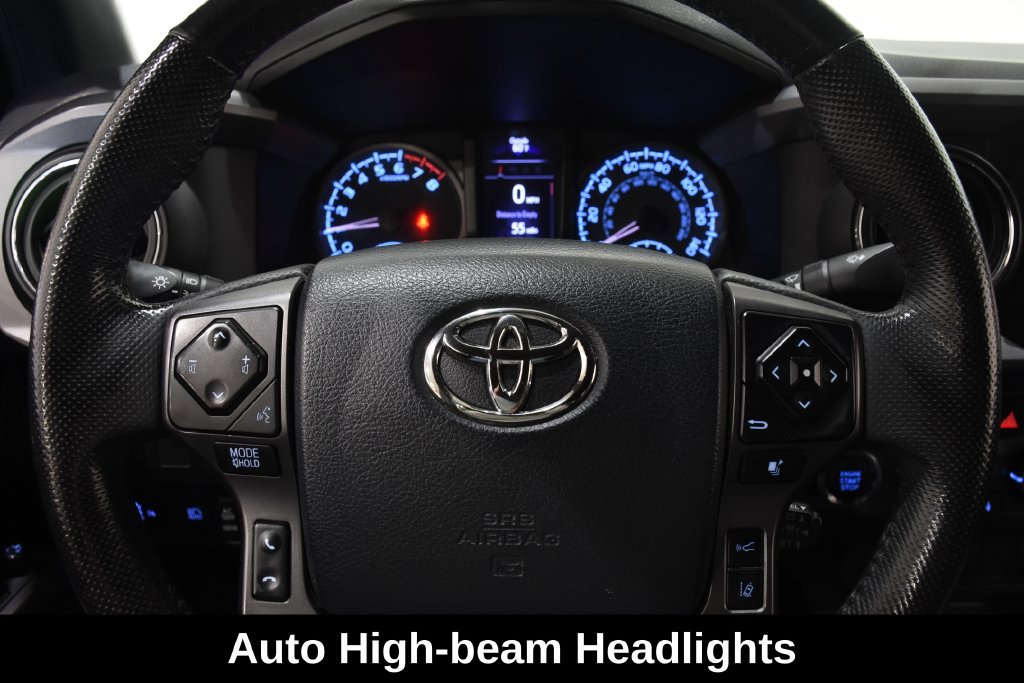 Used 2020 Toyota Tacoma TRD Off-Road AWD/4WD image 15