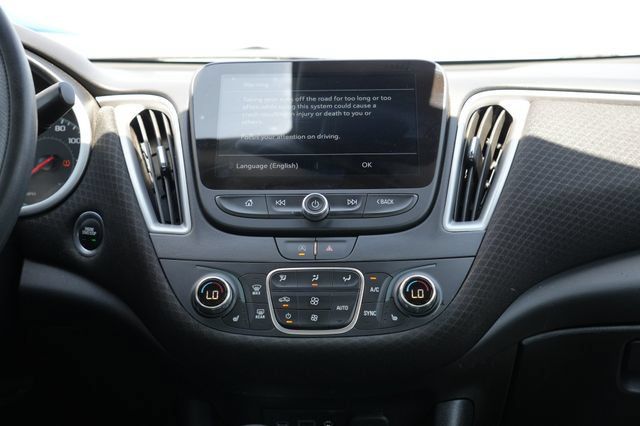 Used 2025 Chevrolet Malibu LT FWD image 22