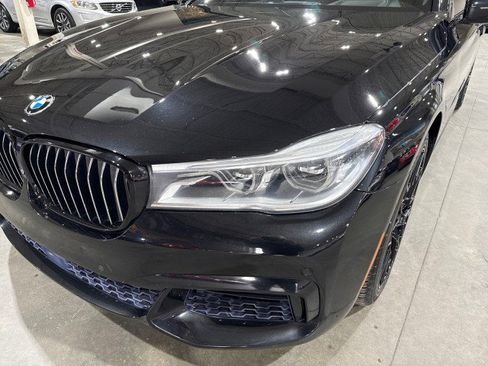 Used 2016 BMW 750i image 35