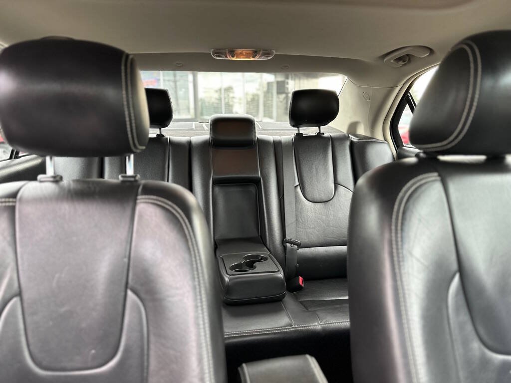 Used 2011 Ford Fusion SEL w/ Moons & Tunes Pkg FWD image 26