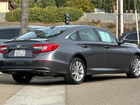 Certified 2022 Honda Accord LX image 5